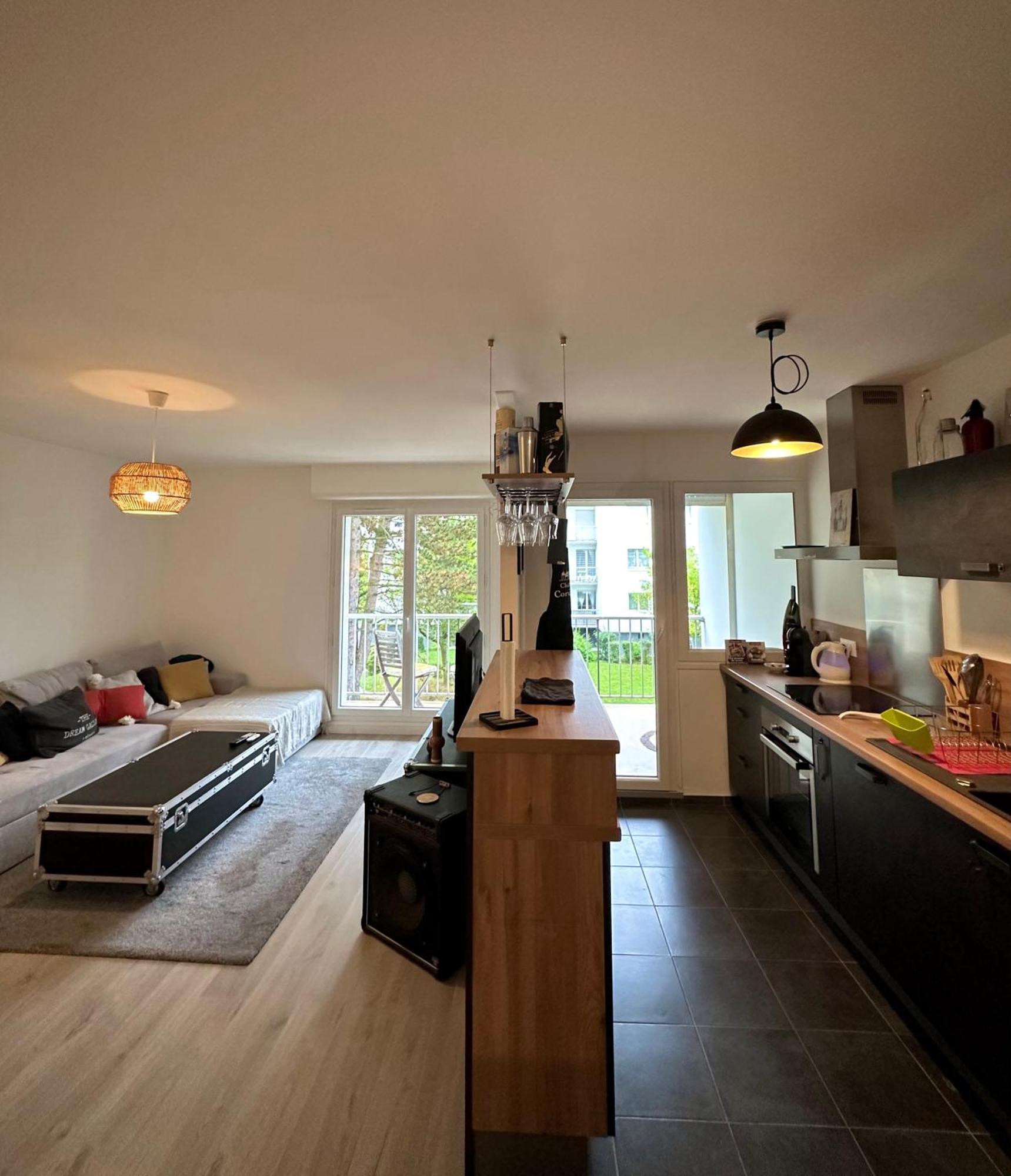 Le Beau Hugo Apartment Mainvilliers  Exterior photo